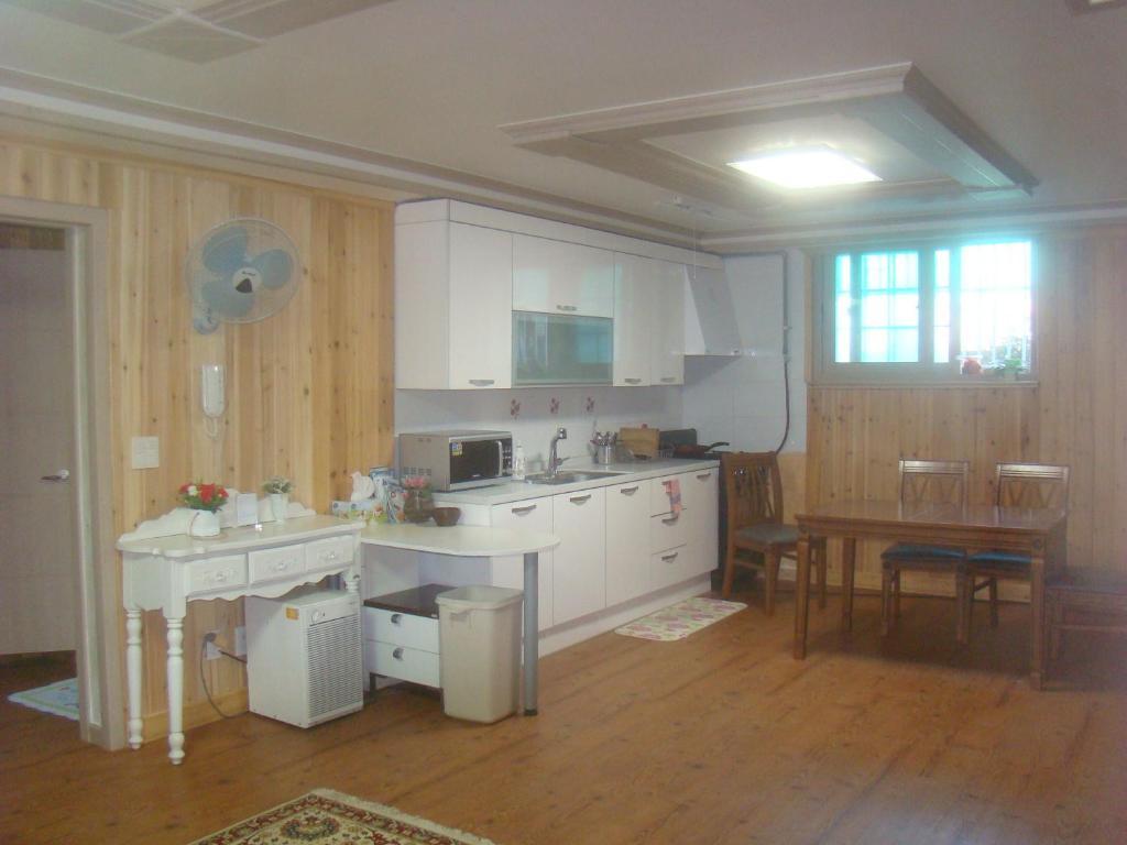 Elvis Bnb Инчон Екстериор снимка